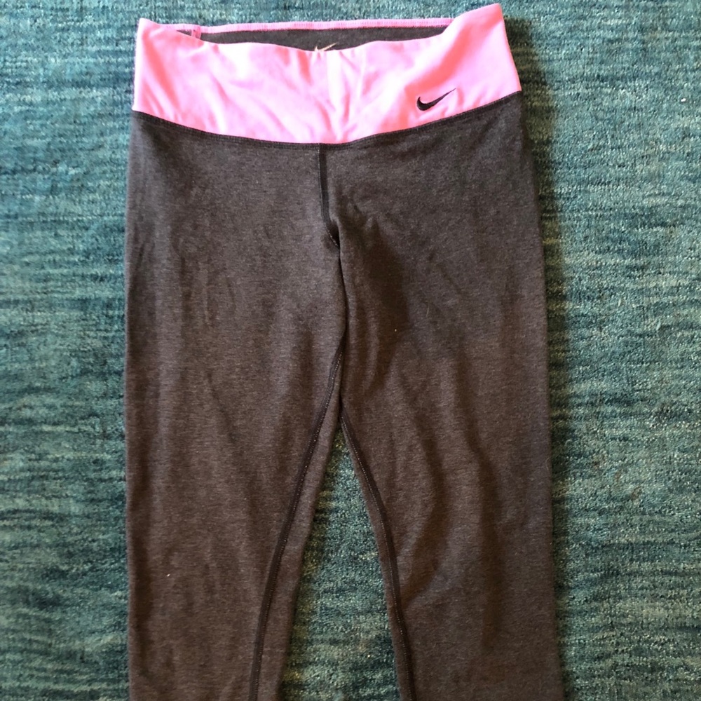 Nike women's crop